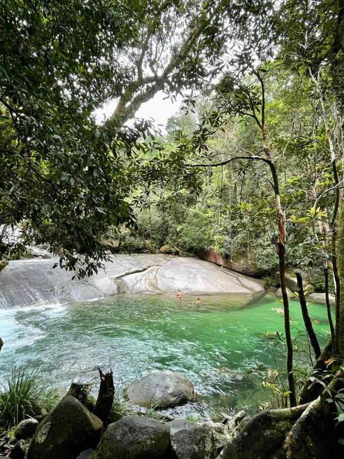Babinda Quarters Hotel Екстериор снимка