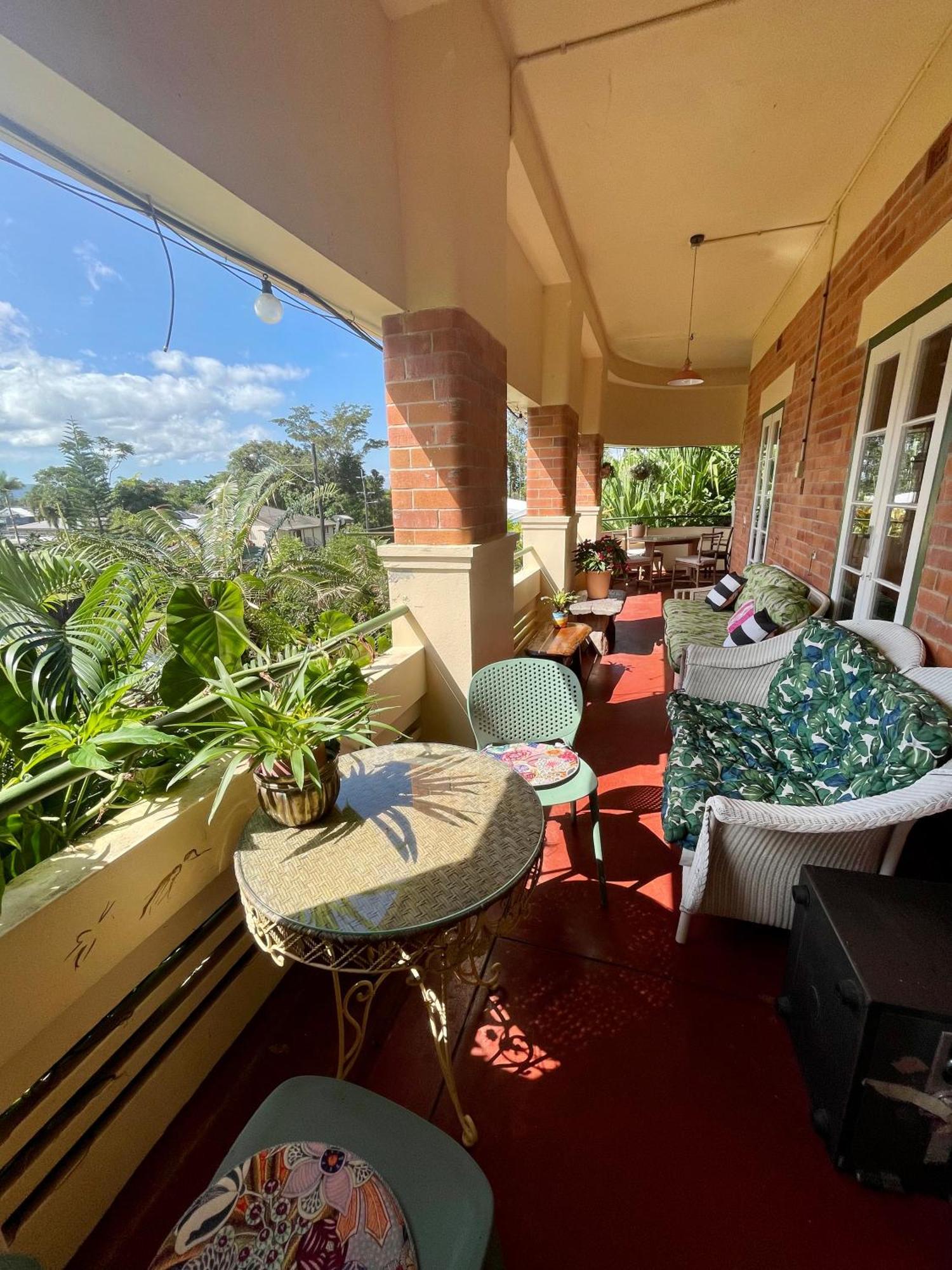 Babinda Quarters Hotel Екстериор снимка