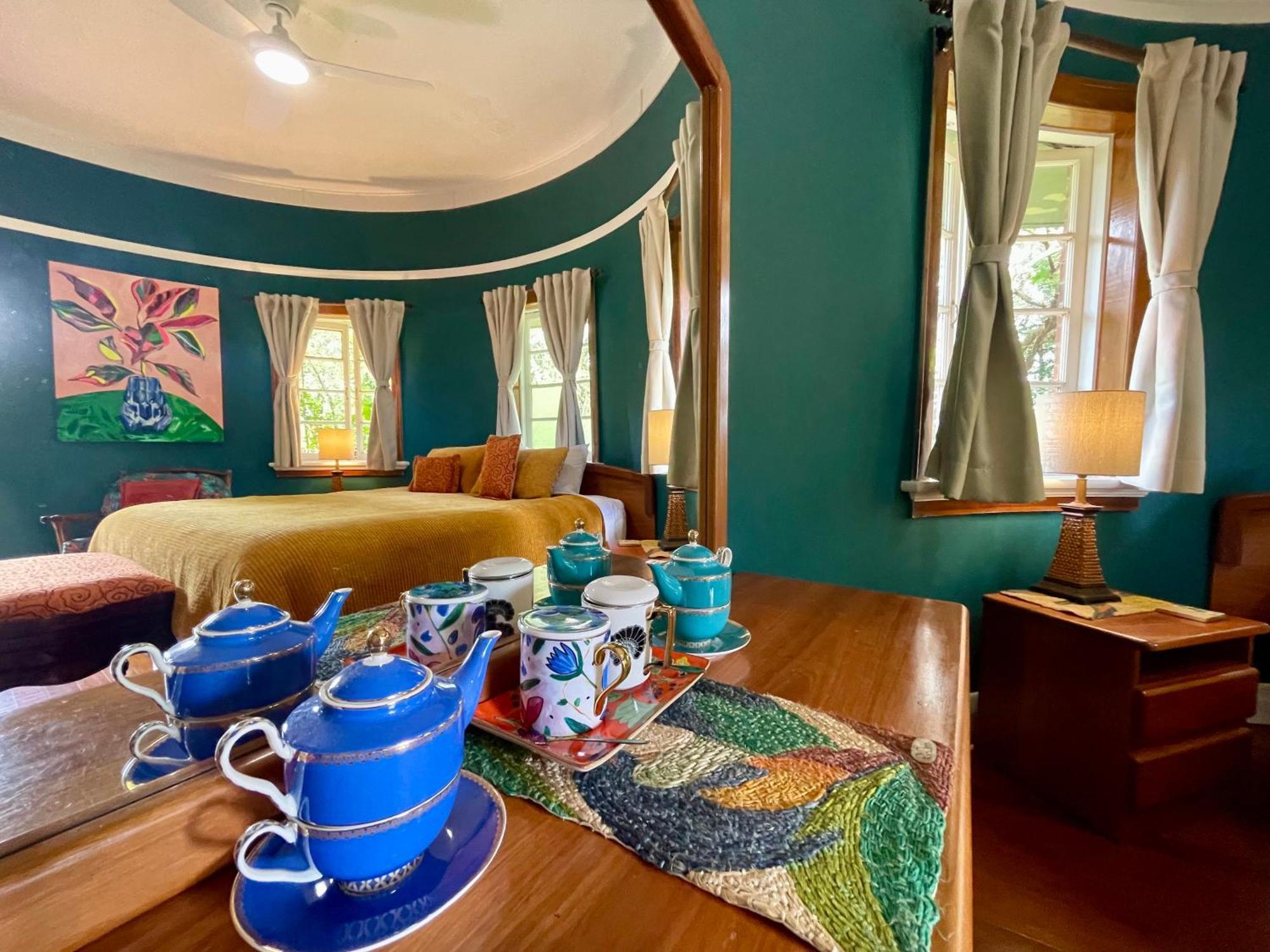 Babinda Quarters Hotel Екстериор снимка