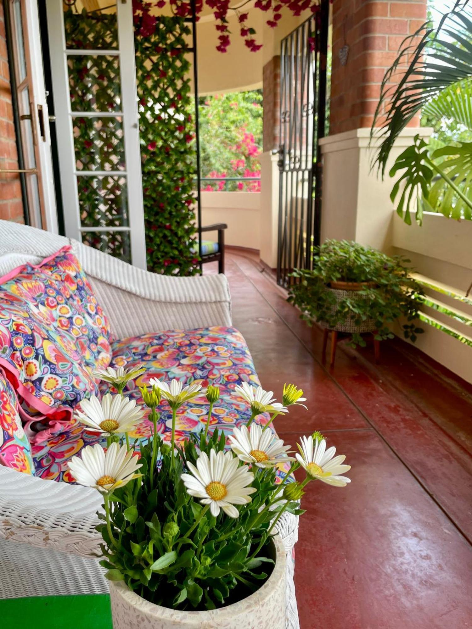 Babinda Quarters Hotel Екстериор снимка