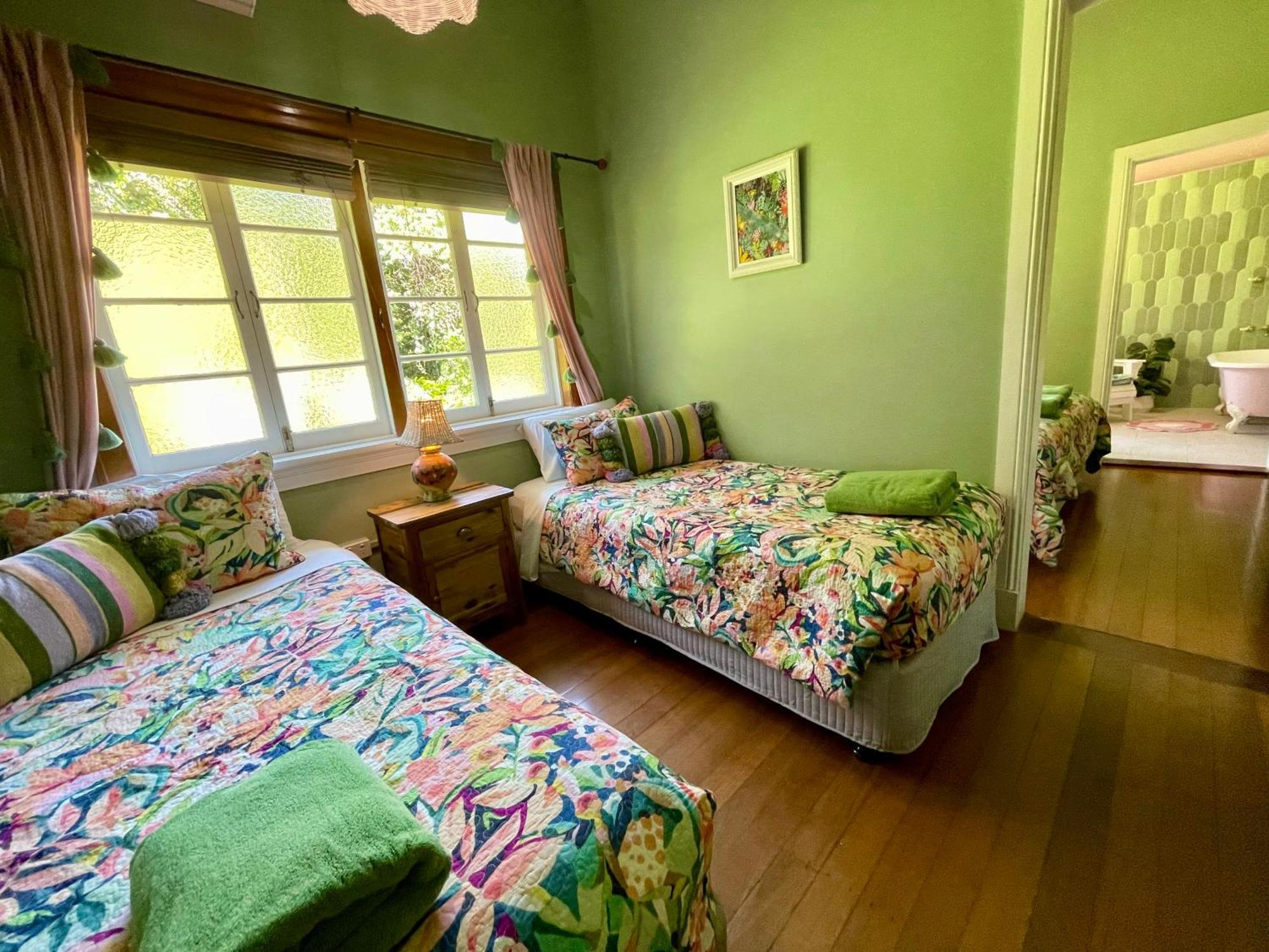 Babinda Quarters Hotel Екстериор снимка